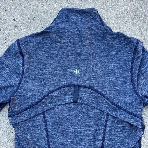 Lululemon Define Jacket Rulu Size 6 Heathered Hero Navy Blue Soft Stretch - Picture 5 of 6